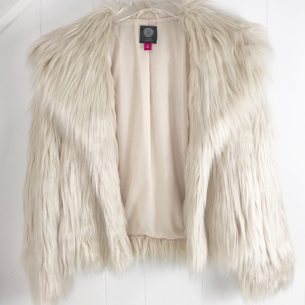 ❌SOLD❌VINCE CAMUTO Shaggy Faux Fox Fur Coat Jacket - Picture 12 of 16
